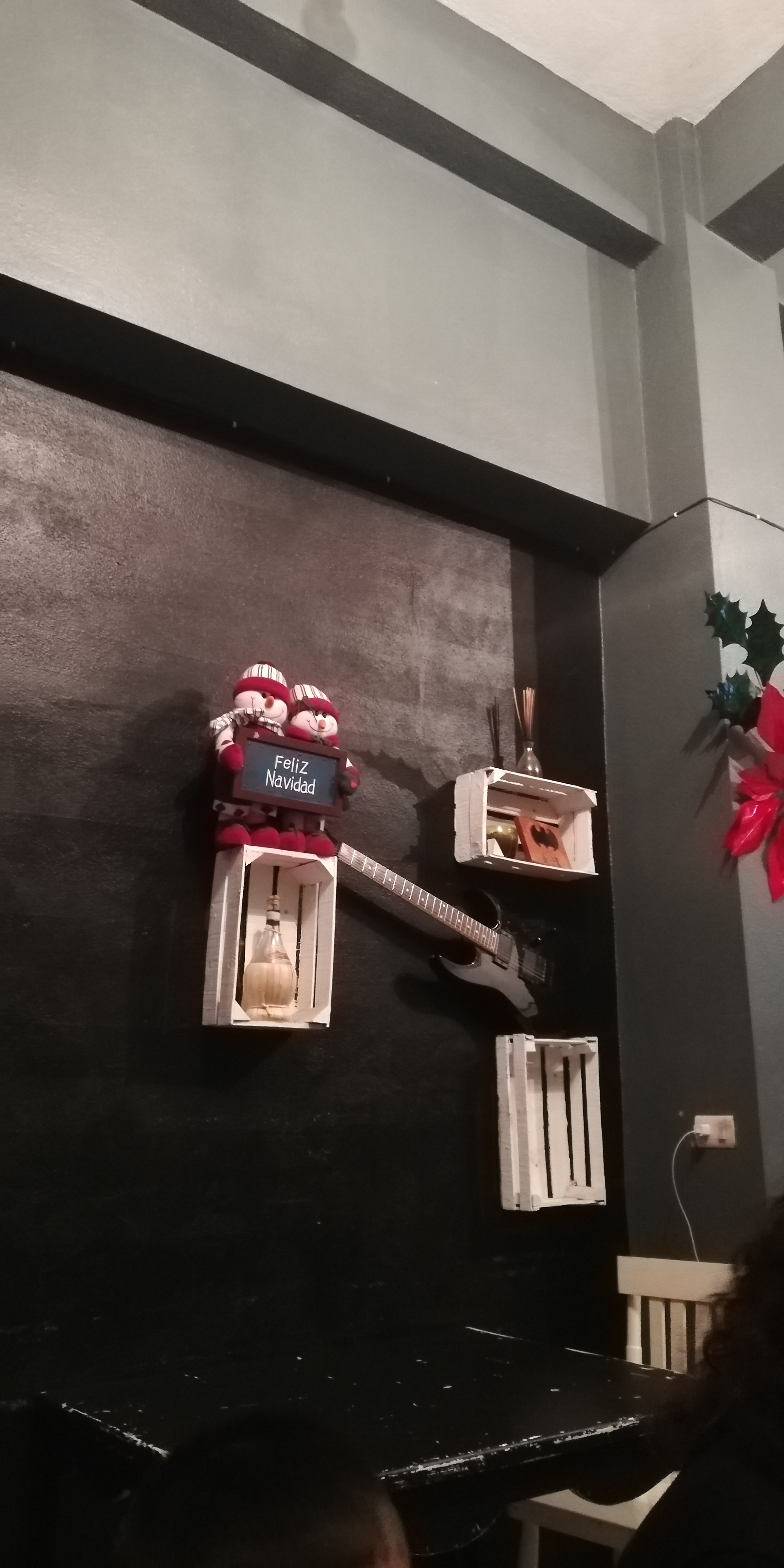 Burger House image 6