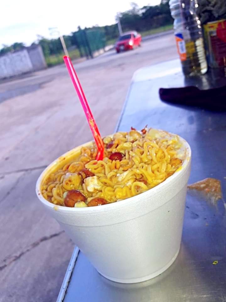 TROLES Y ELOTES "ELY" image 2