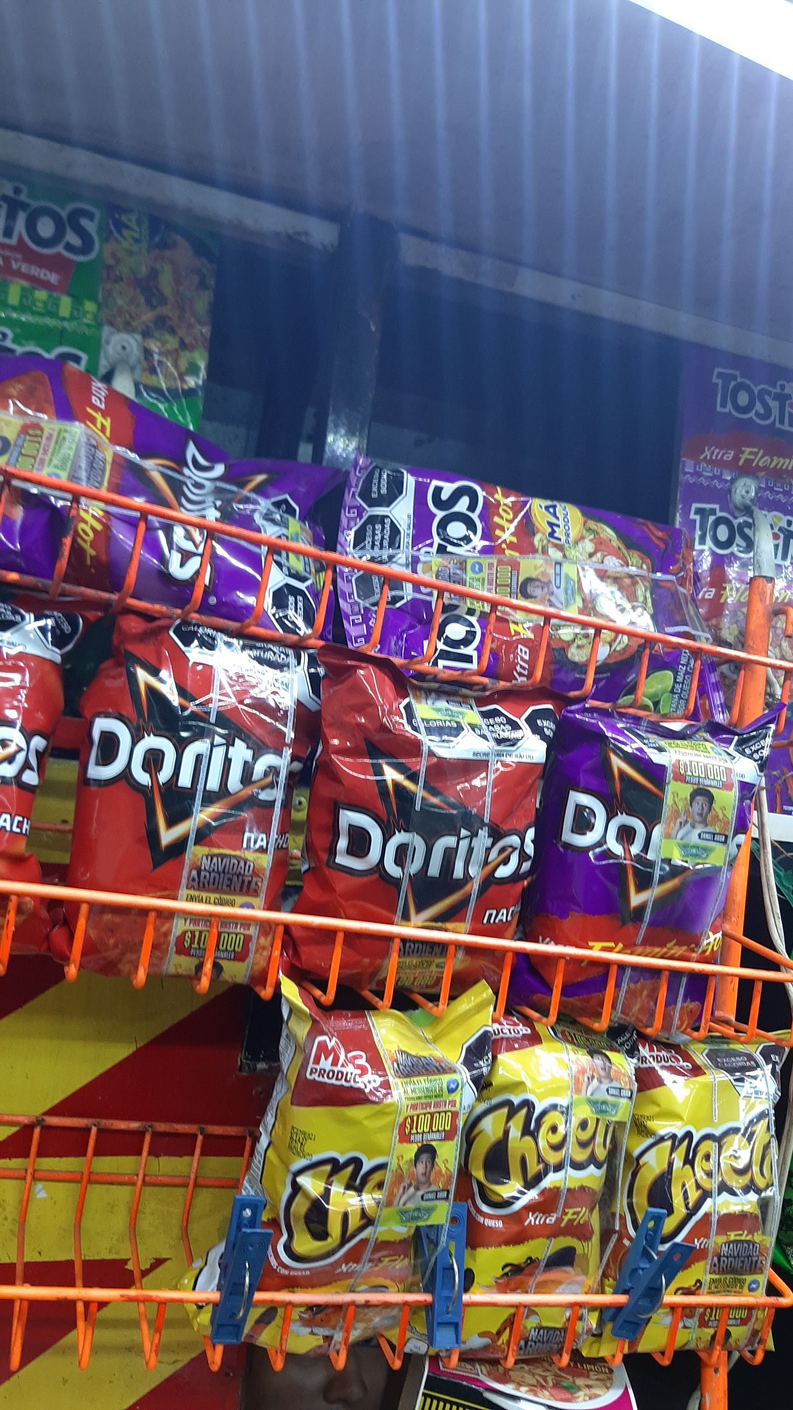 TROLES Y ELOTES "ELY" image 5