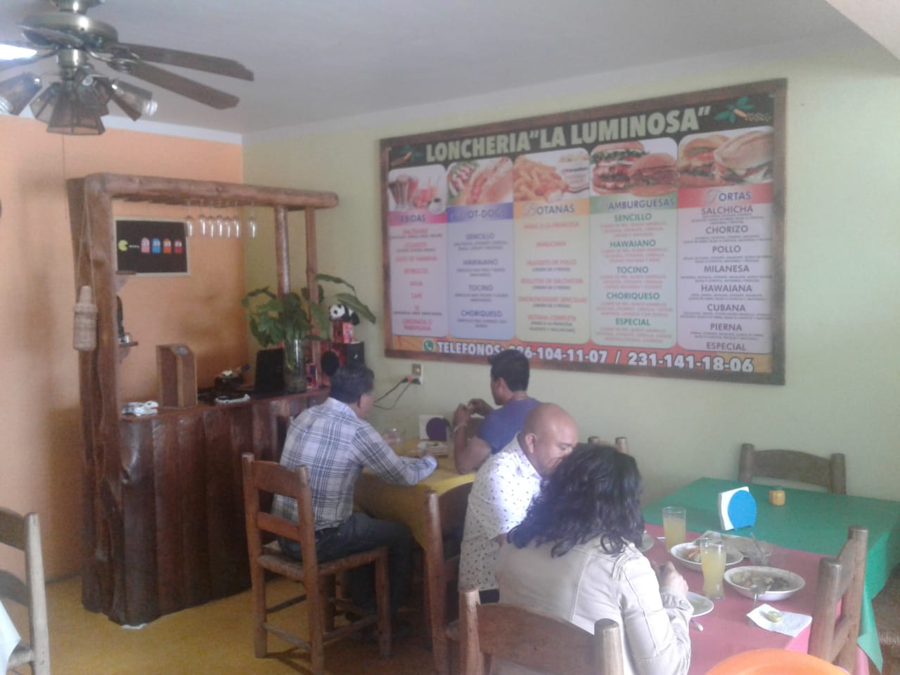 Loncheria La Luminosa. image 5