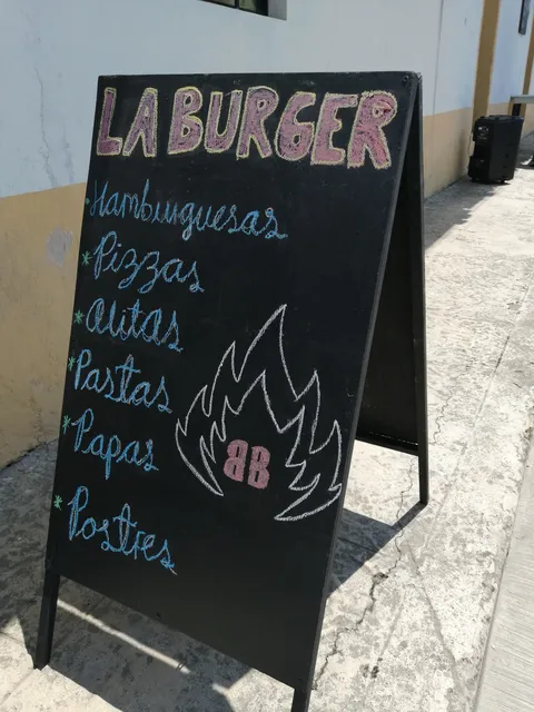 La Burguer parrilla image 2