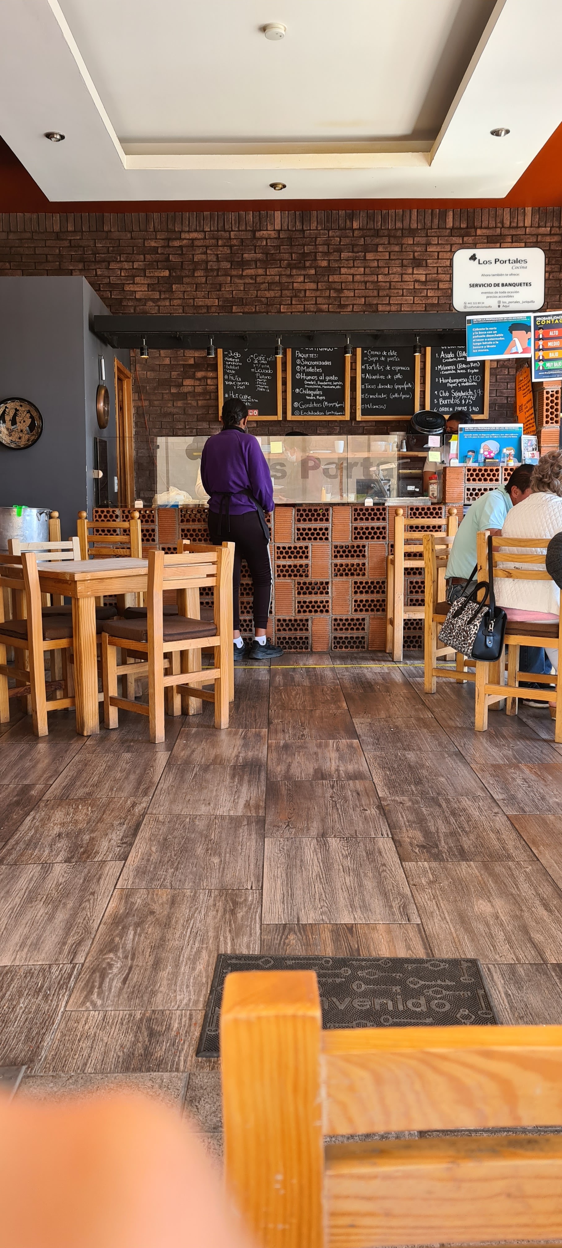 Los Portales image 8