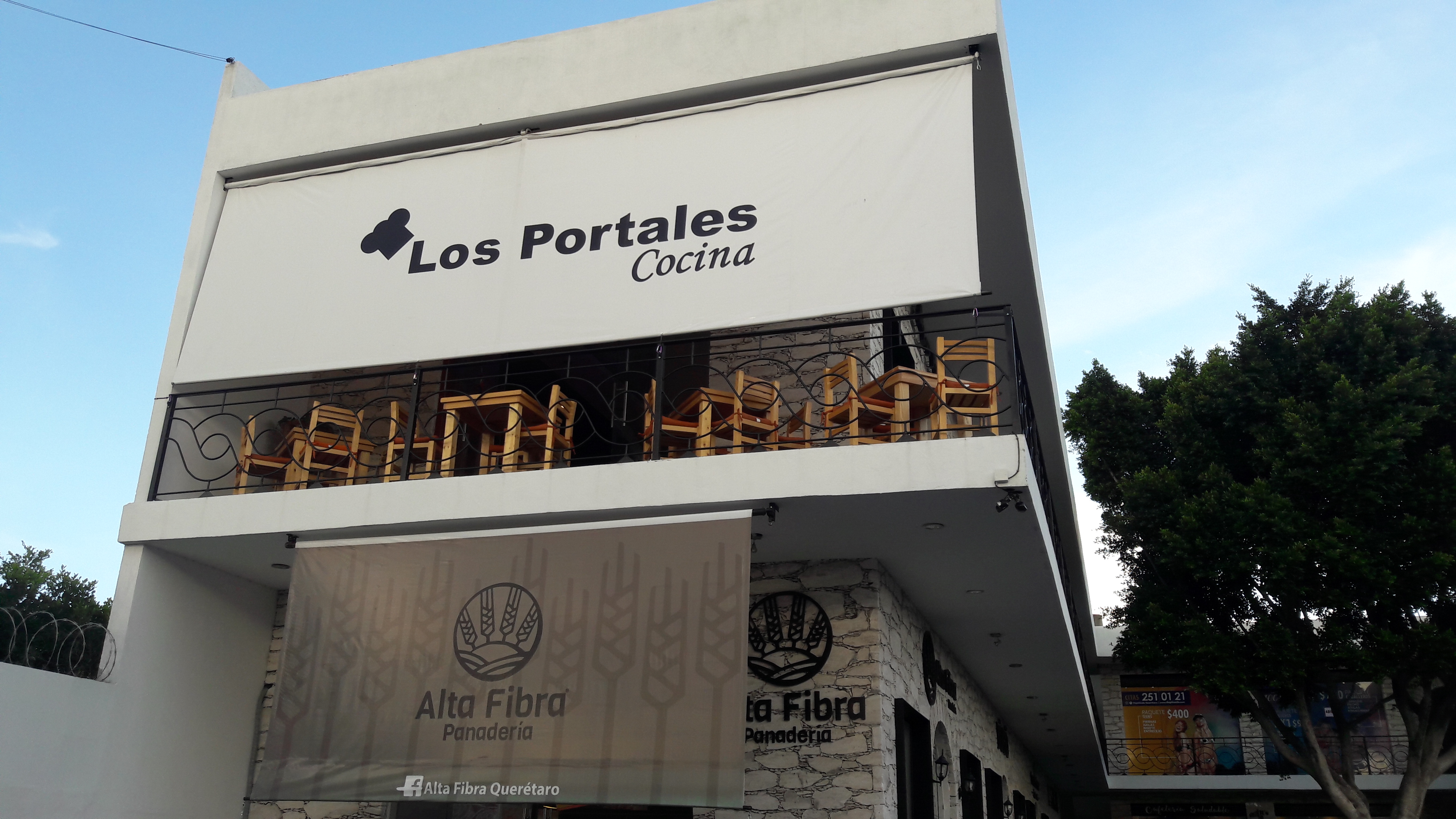 Los Portales image 9