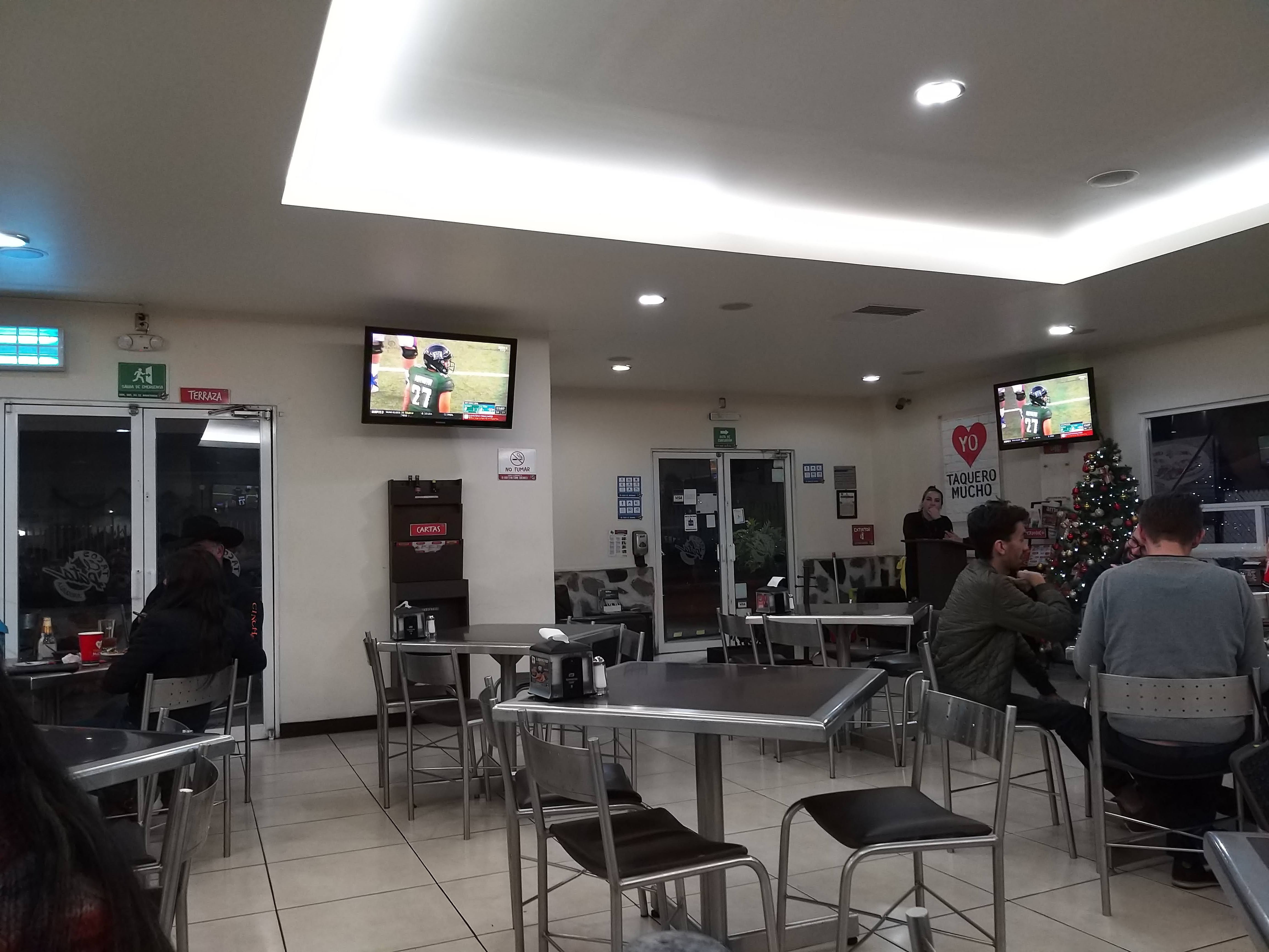 Tacos El Pata image 3