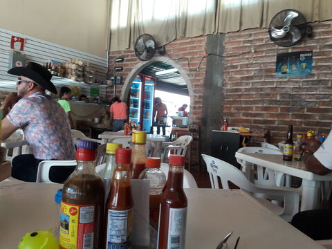 Mariscos Migue image 2