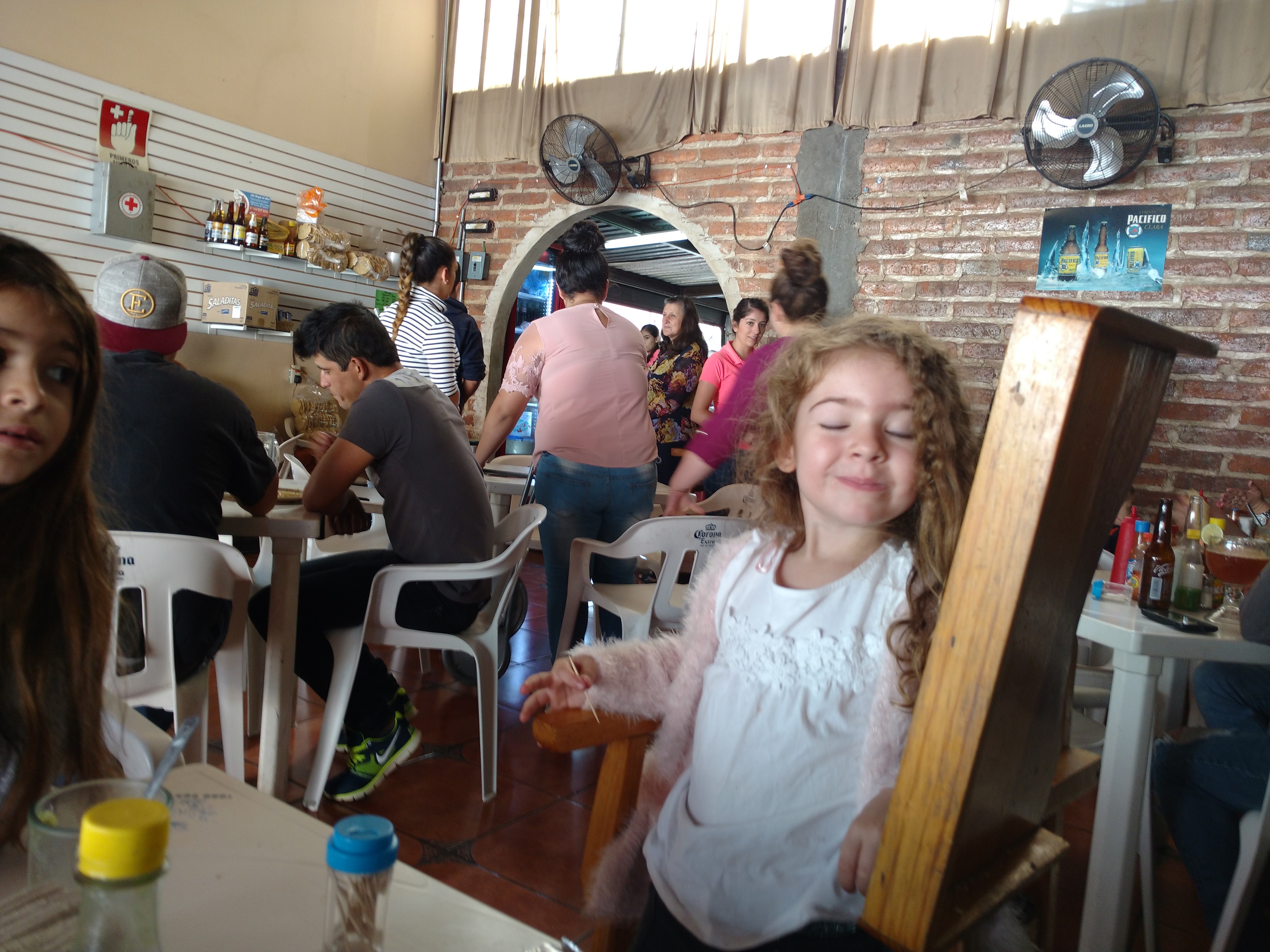 Mariscos Migue image 9