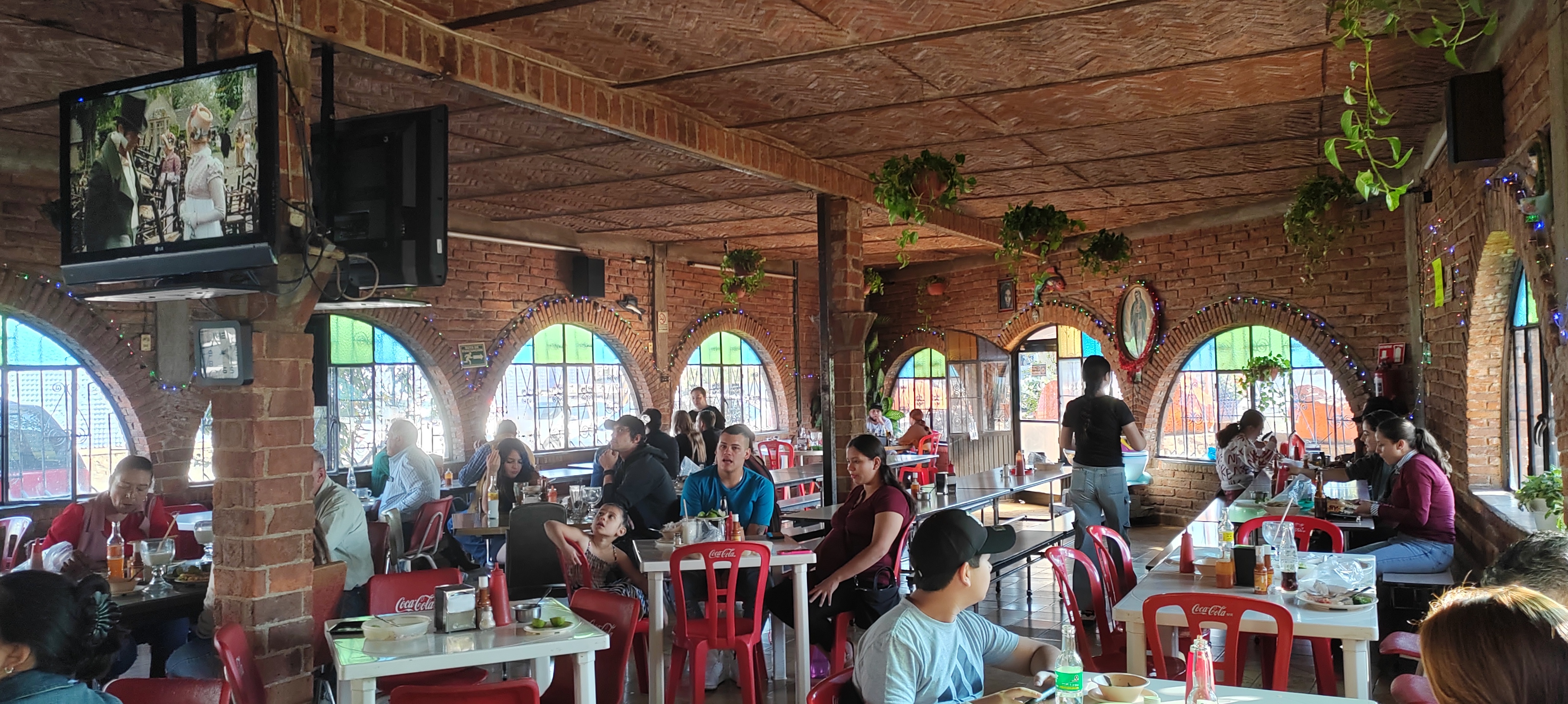 Mariscos El Oasis image 1