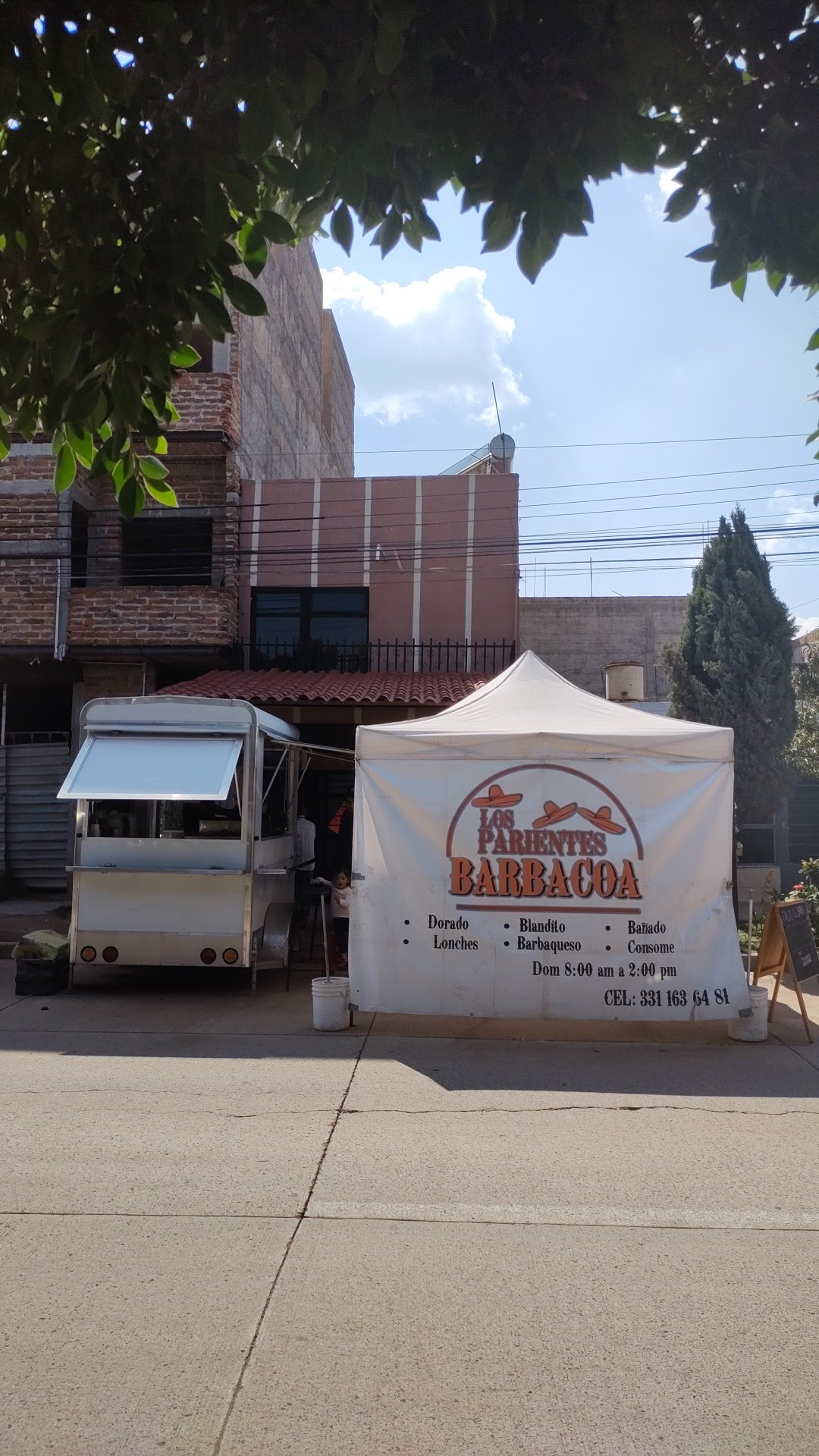 Los Parientes (Tacos de Barbacoa) image 3