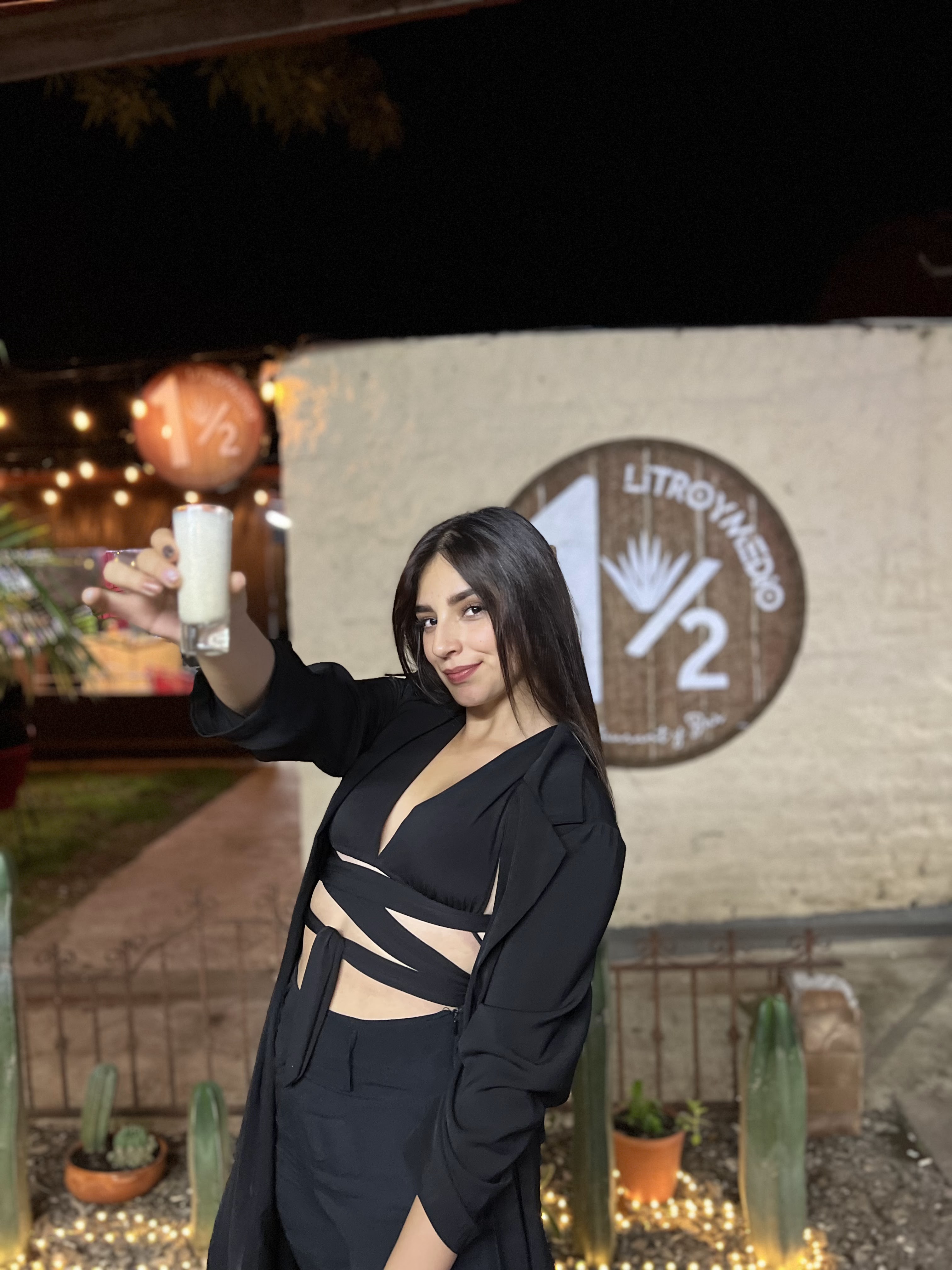 LITRO Y MEDIO CAPILLA DE GPE. image 3