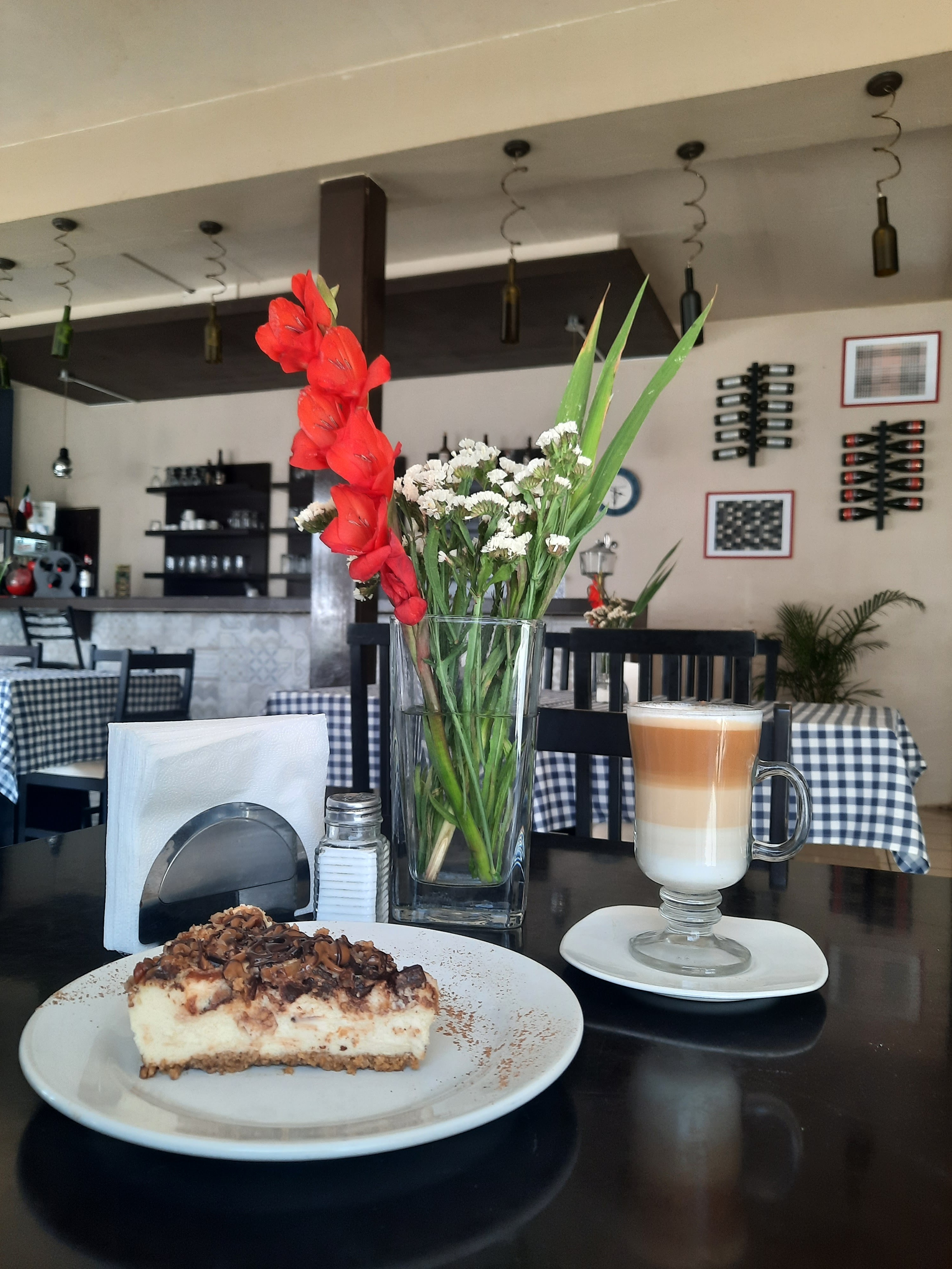 Bistro tres51 image 4