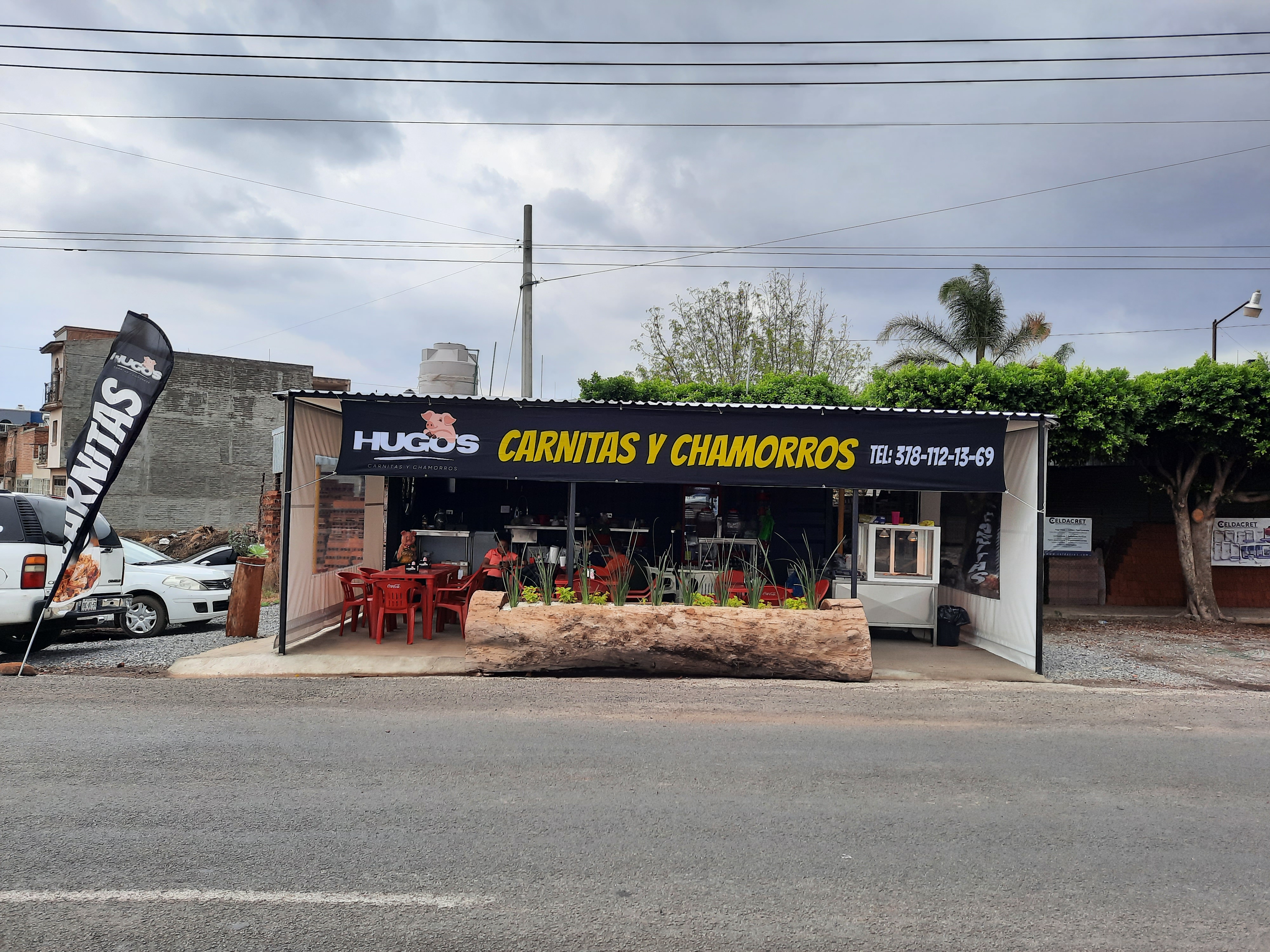 HUGO'S Carnitas y chamorros image 1