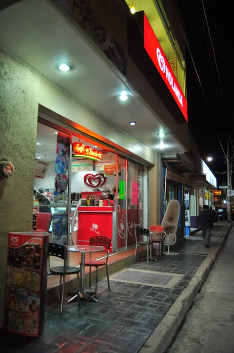 CAFFE LATTE image 1