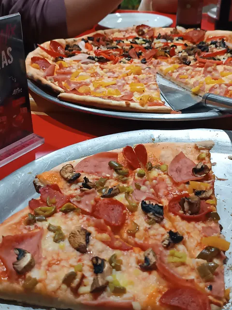 the pizza house image 1