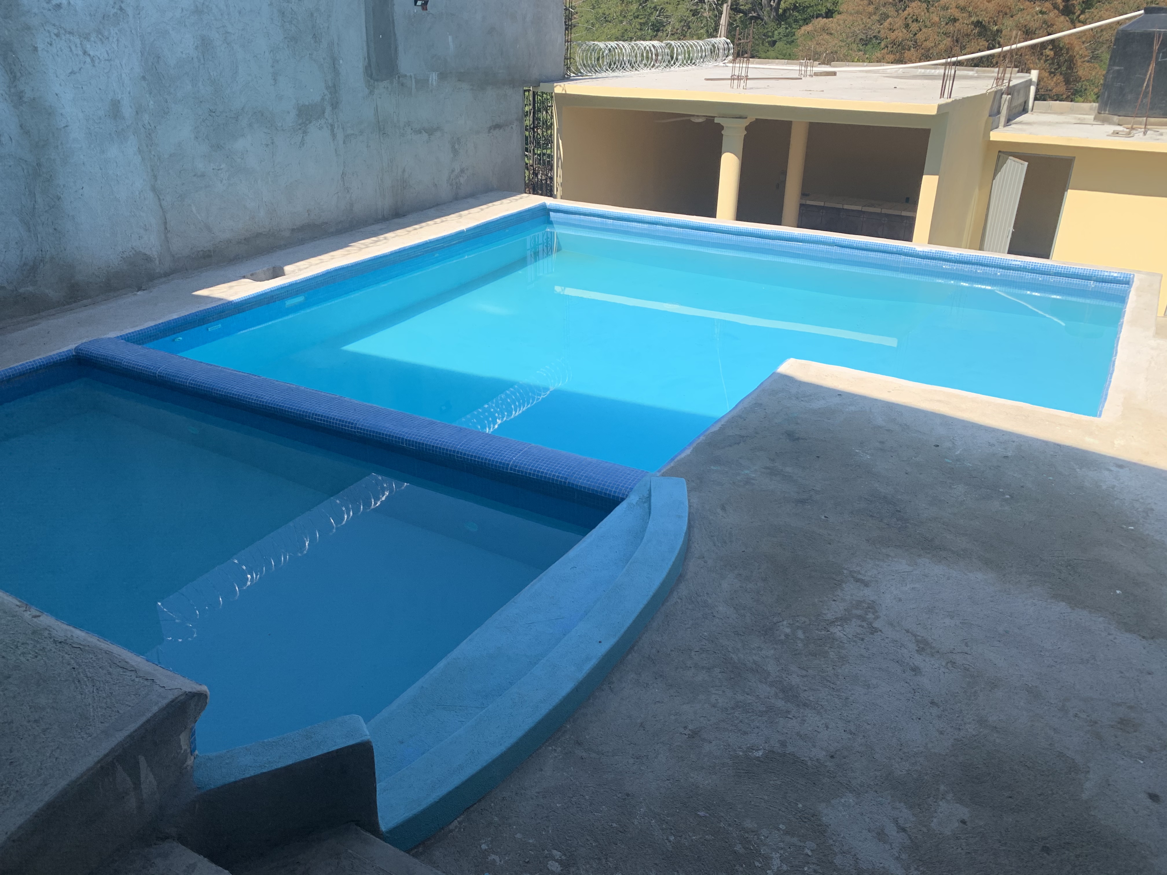 Alberca y restaurante la victoria image 3