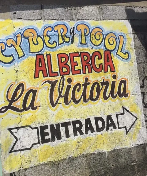 Alberca y restaurante la victoria image 4