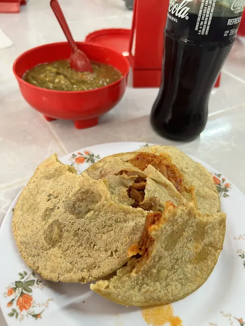 Gorditas "Doña Aida" image 1