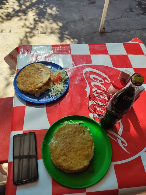 Gorditas la güera image 2