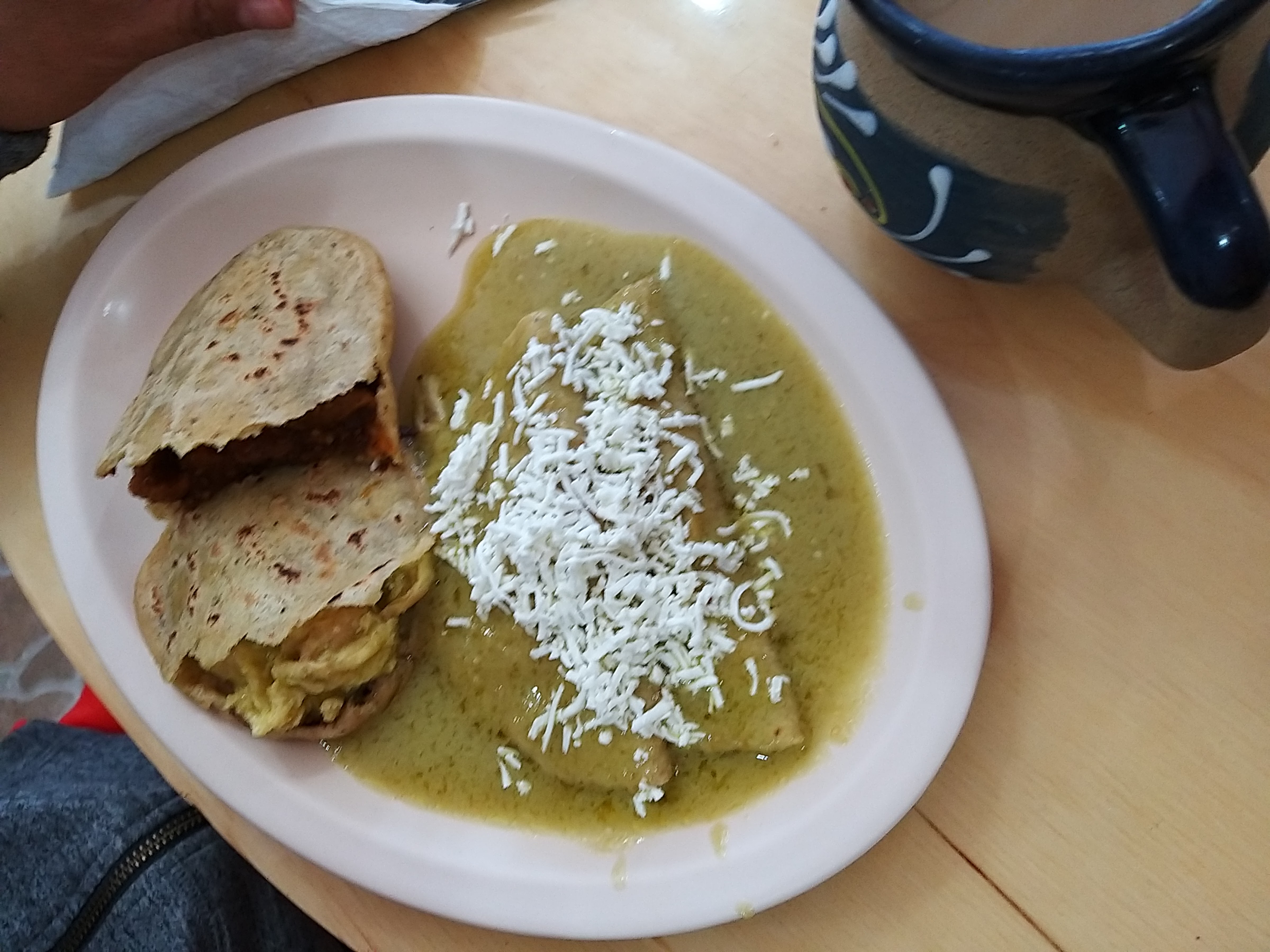 Enchiladas Y Gorditas "La Divina Providencia" image 3