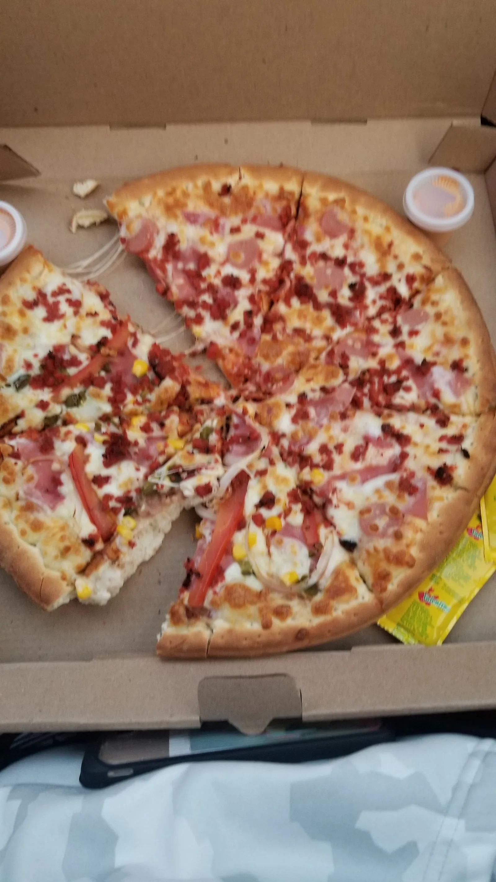Pizzas Hunt image 2