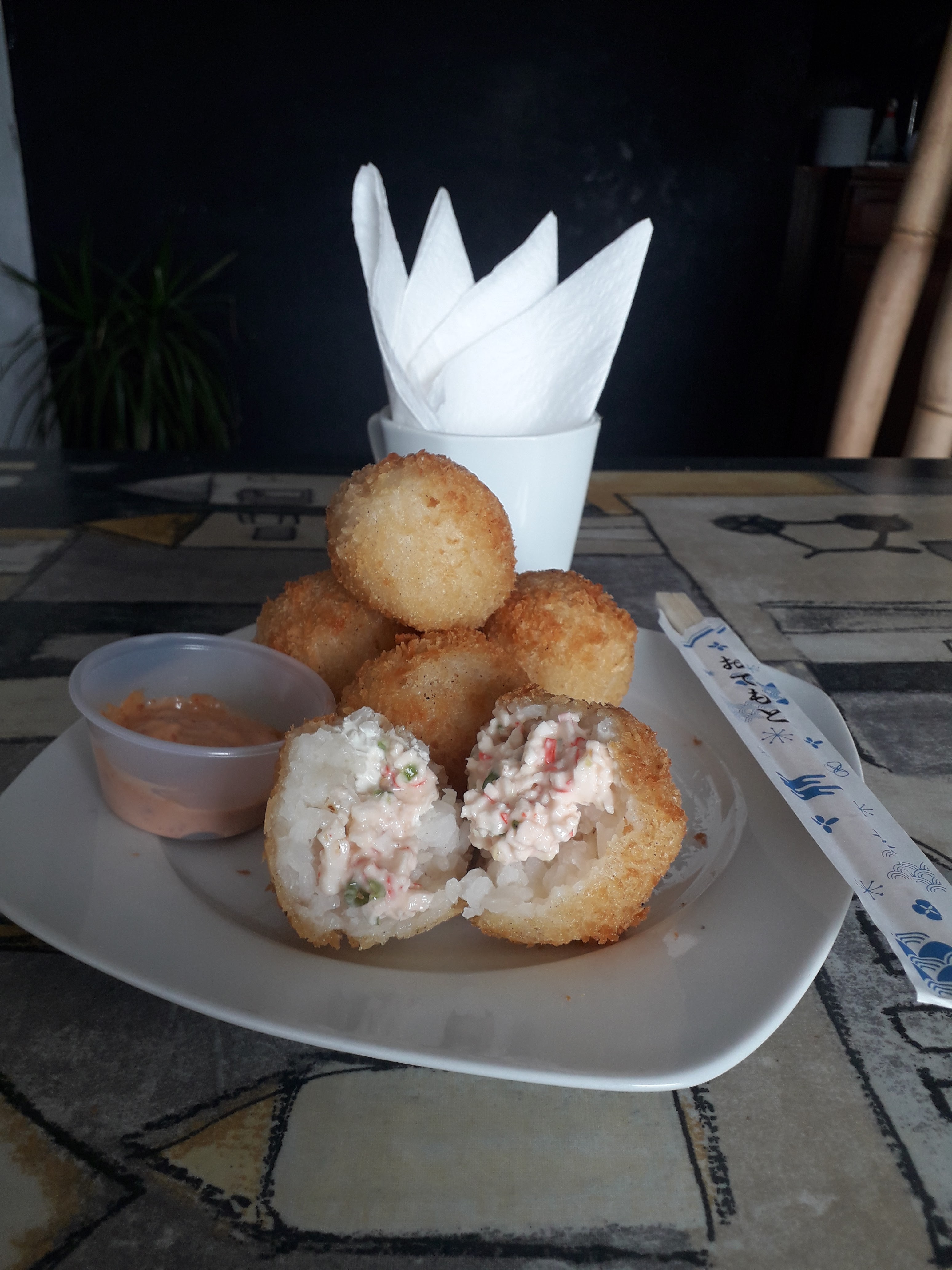 Hanami Sushi image 2