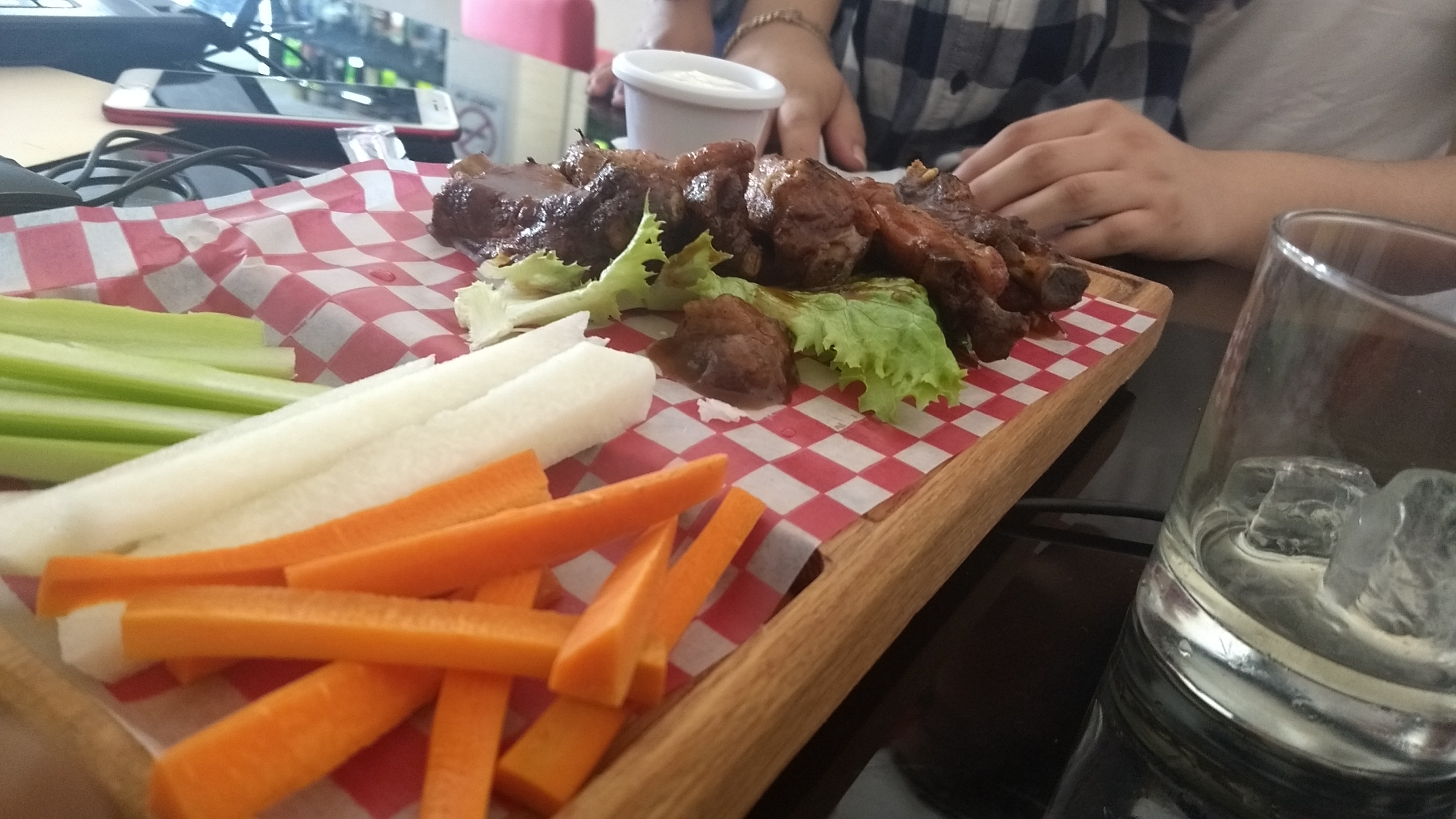 Chuppie's Bar image 3