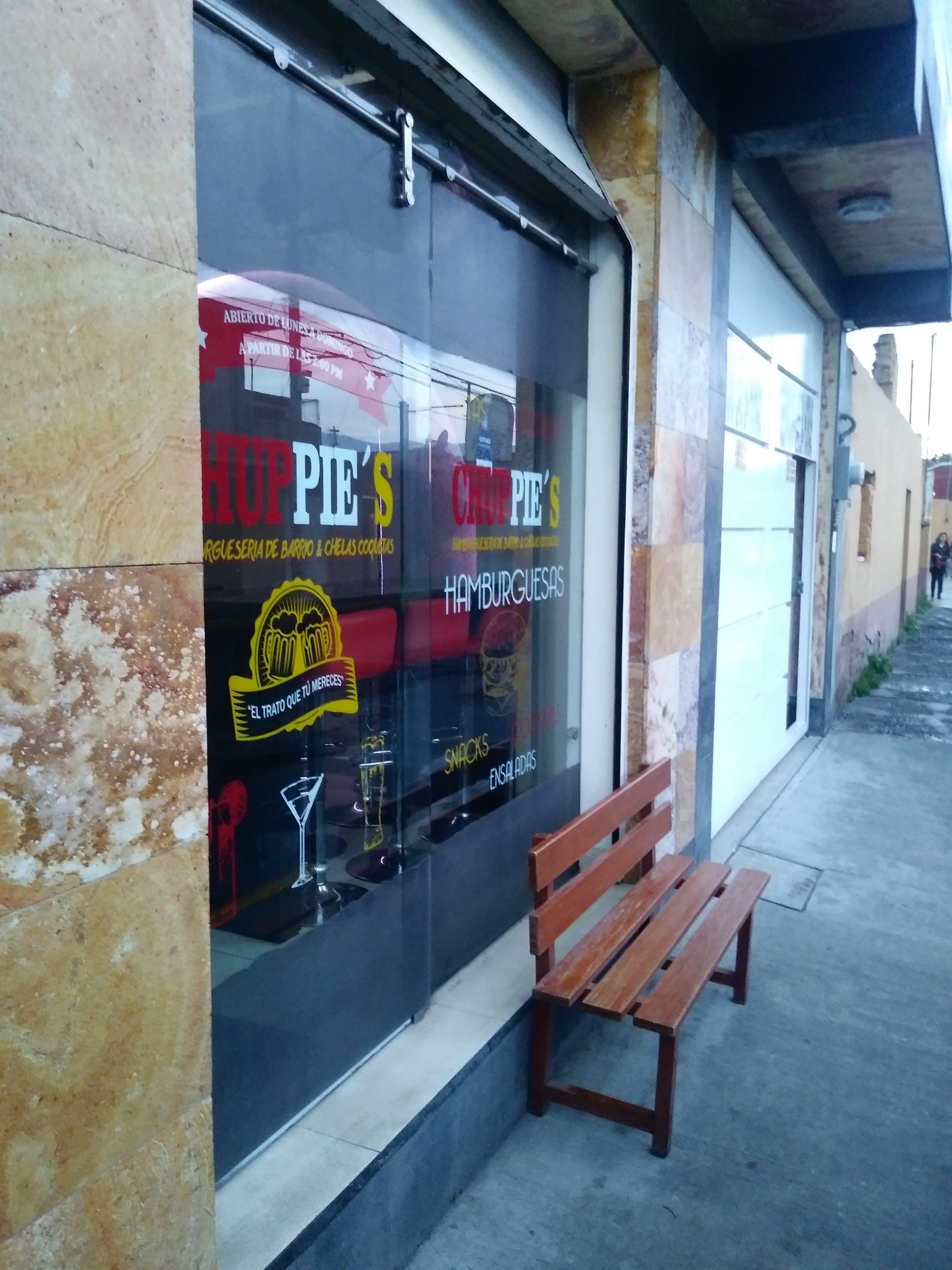 Chuppie's Bar image 8