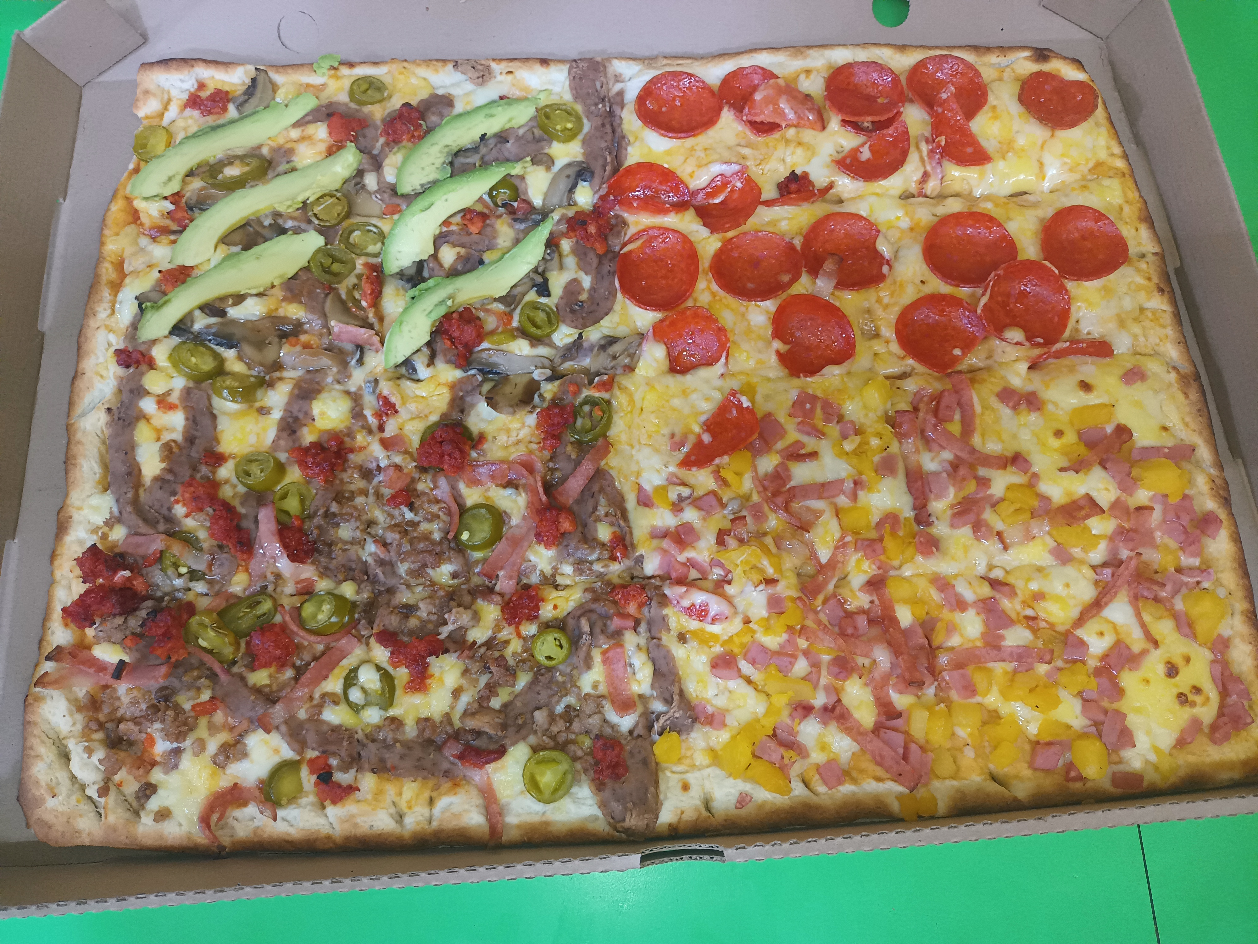 "Gutierrez"Pizzas image 2
