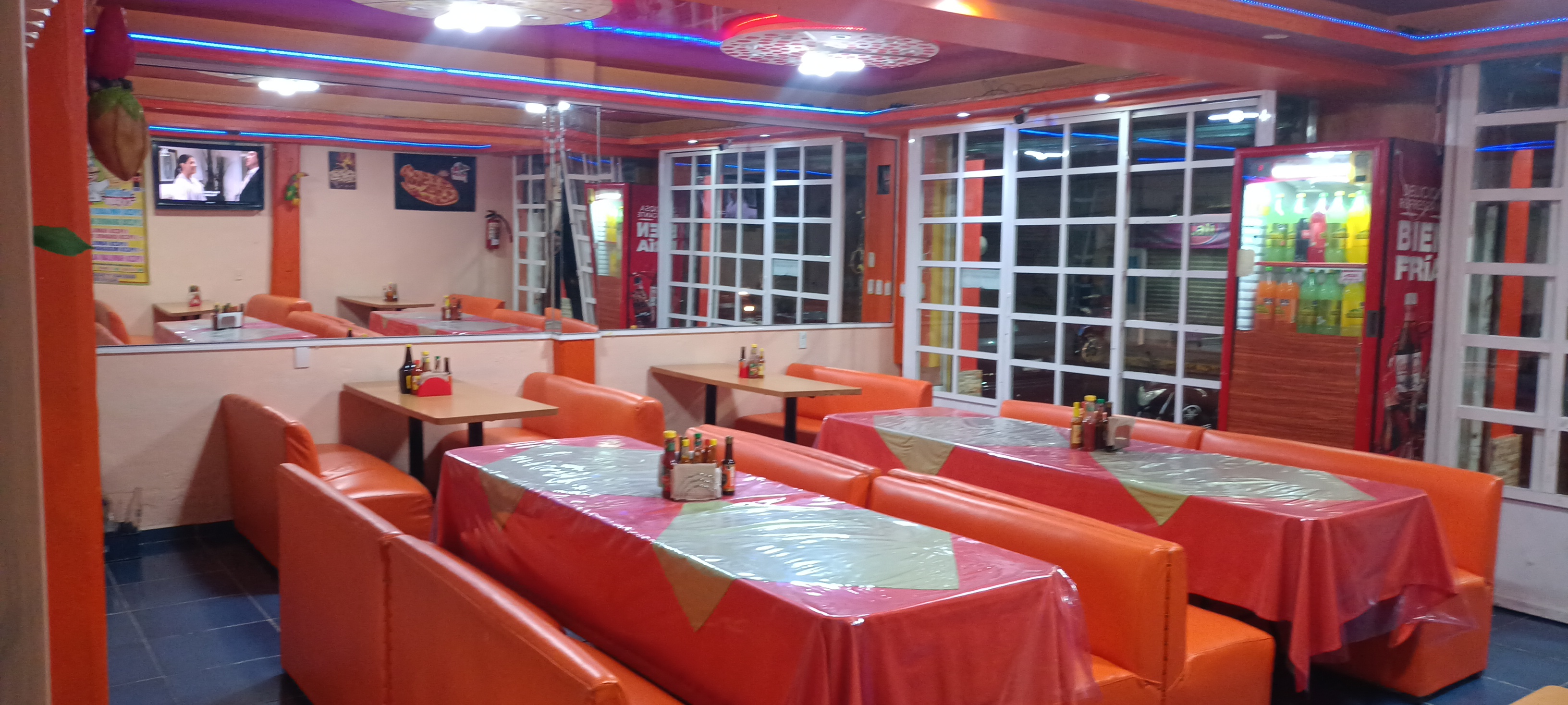 "Gutierrez"Pizzas image 5