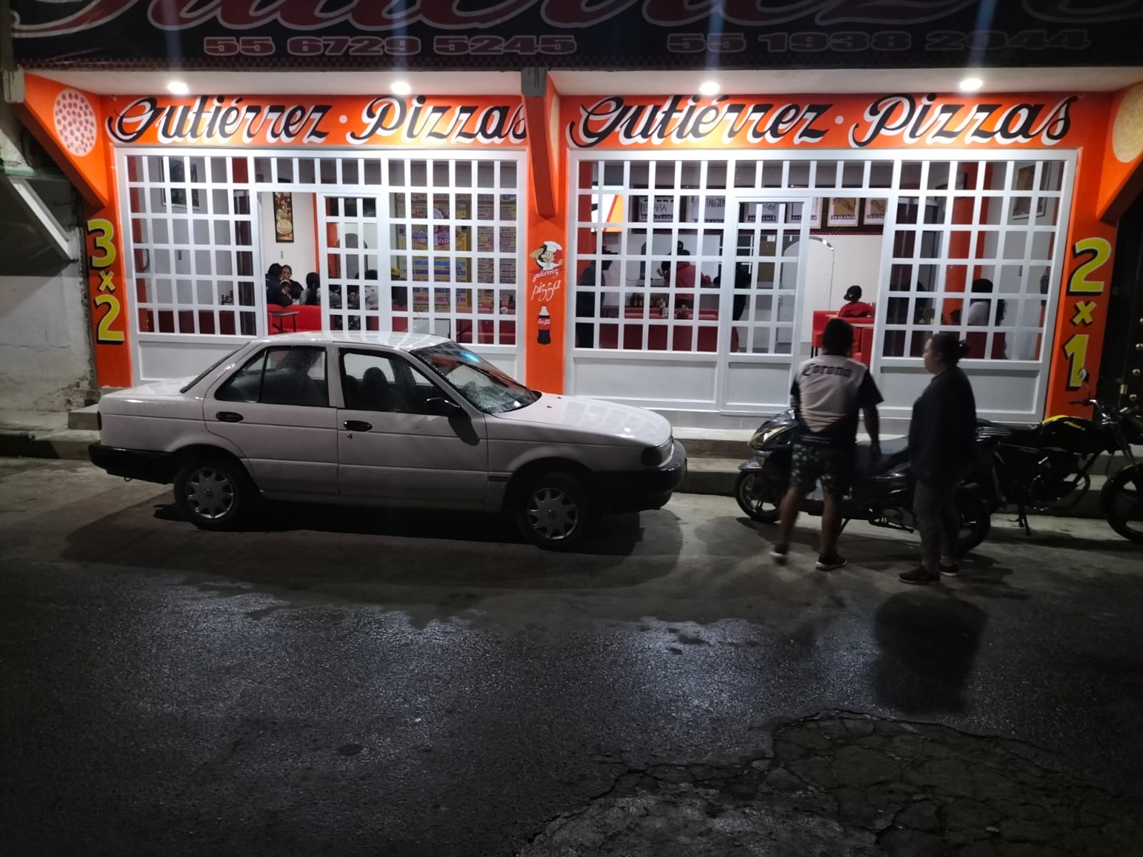 "Gutierrez"Pizzas image 10