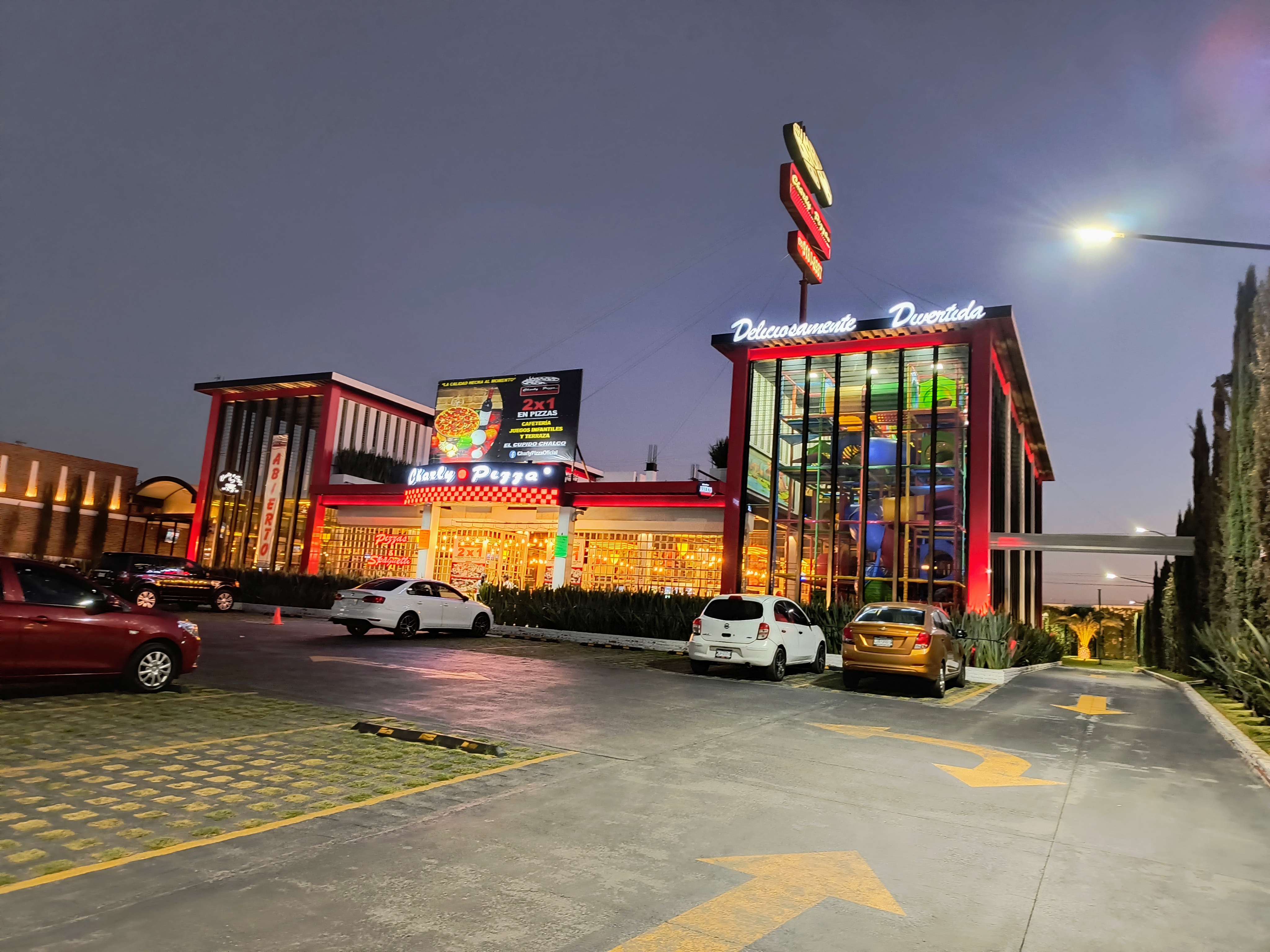 Charly Pizza Cupido Los héroes Chalco image 6