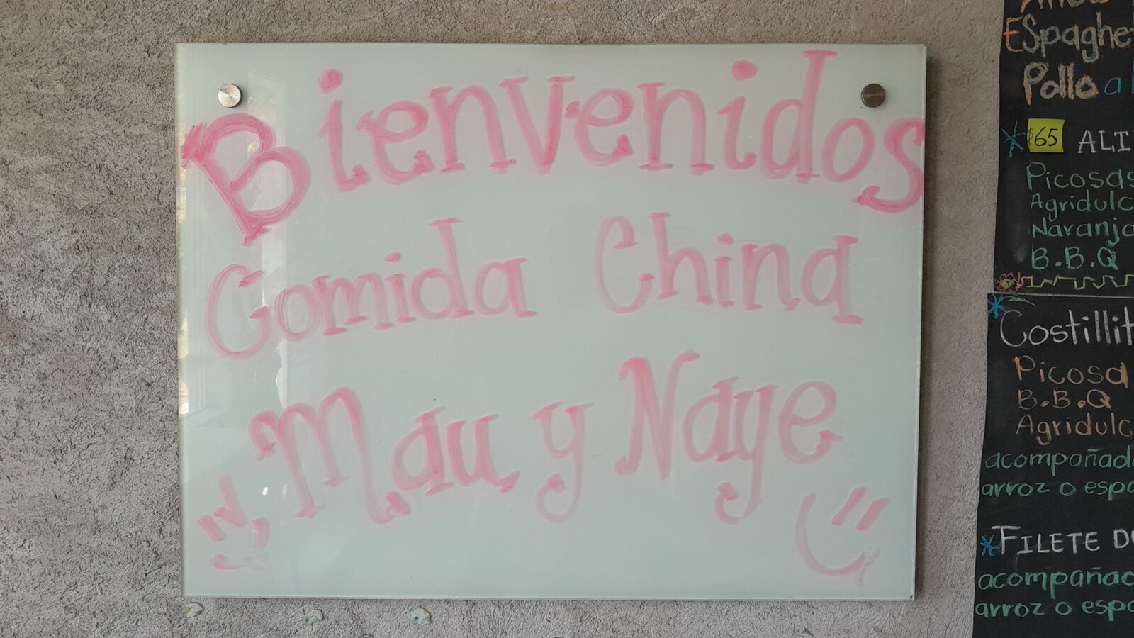 Comida China Mau y Naye image 3