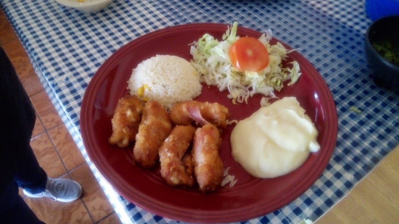 El Pilar Pescado y Mariscos image 4