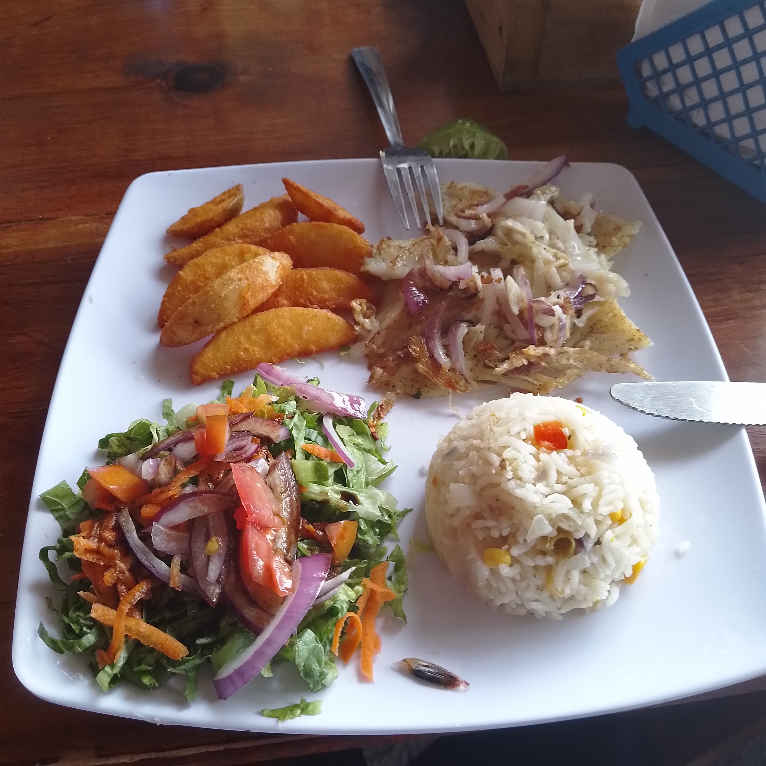 Mariscos y mas el pirata image 5