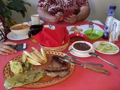 "El Meson De San Martín"La Casa Del Buen Comensal. image 8