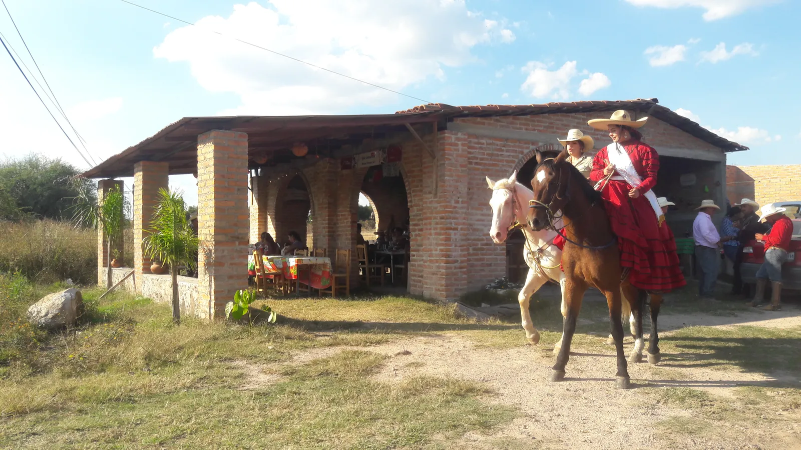 La Casa de Mamá image 3