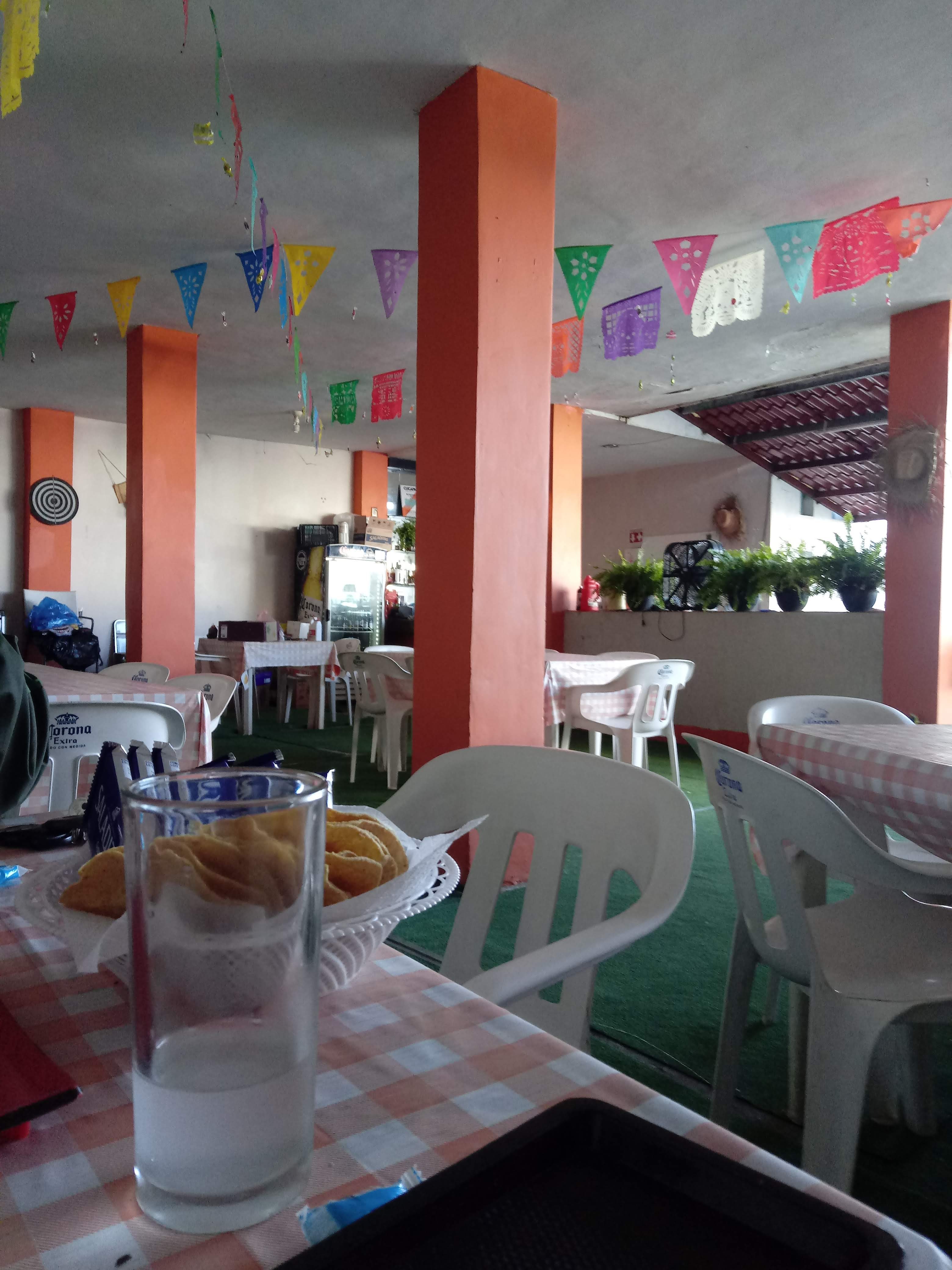 Restaurante 100% Familiar "La Whua Whua" image 4