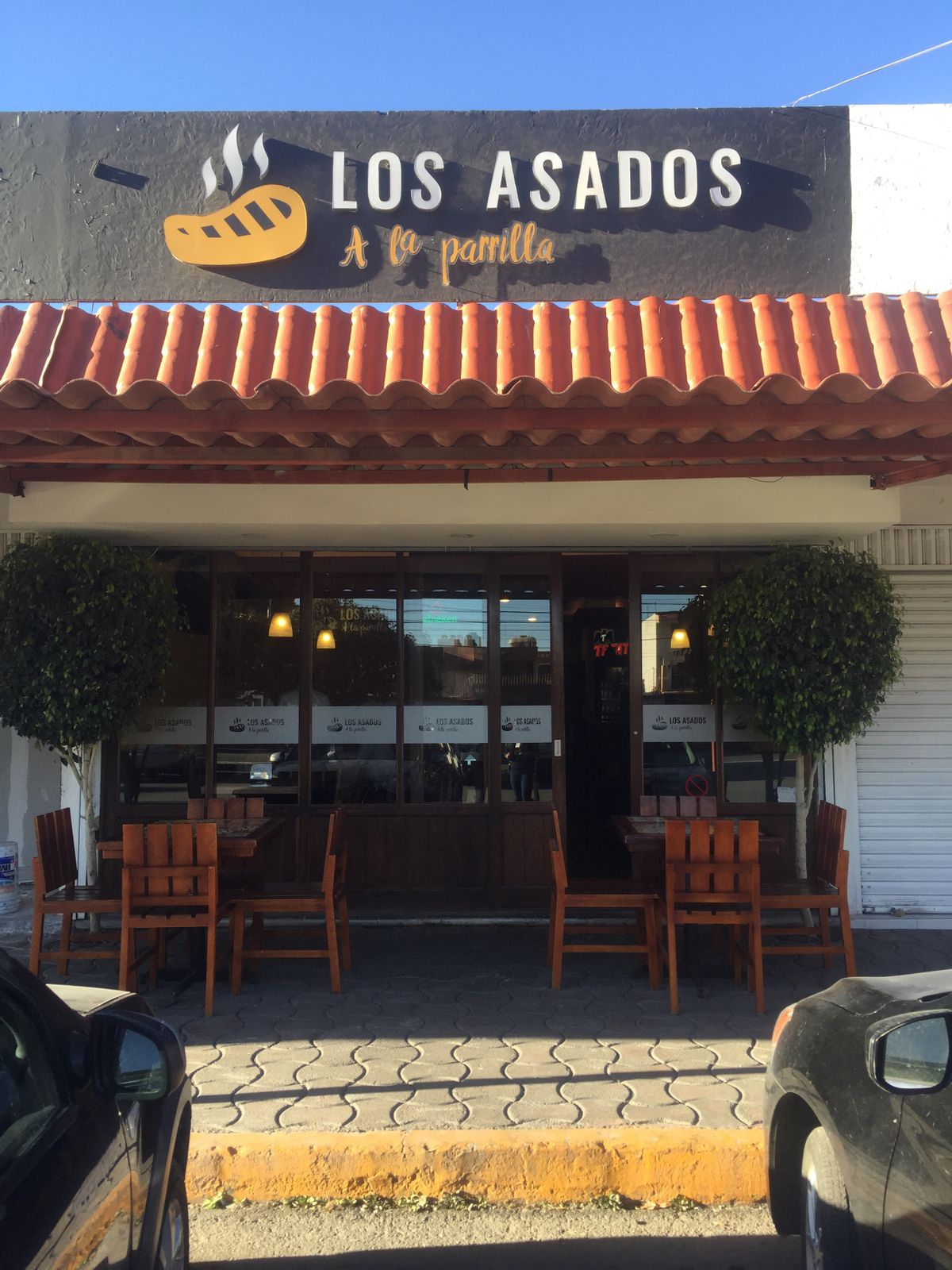 Restaurante Los Asados A La Parrilla "DON TABLAJERO" image 1