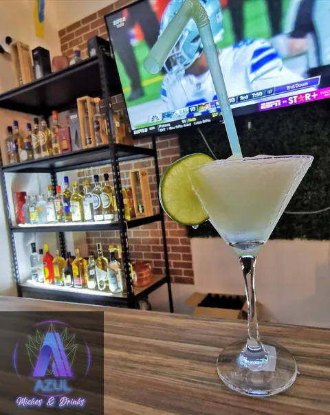 Azul Bar image 2