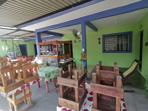 Antojitos la pichona image 1