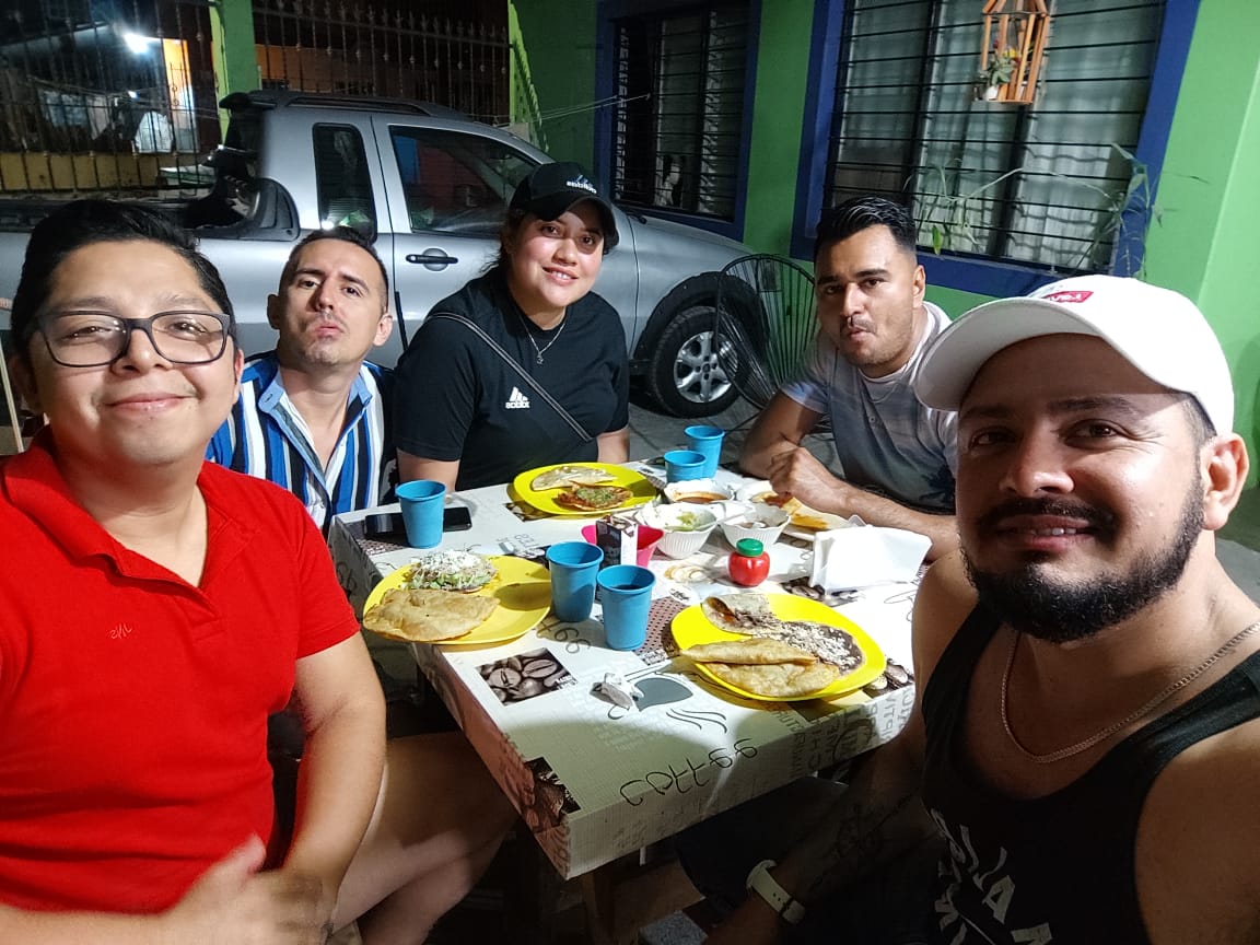 Antojitos la pichona image 8