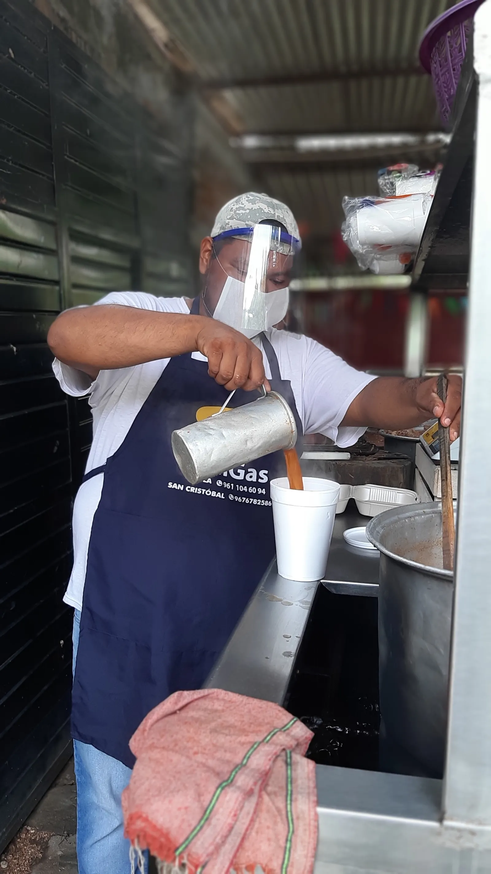 Taqueria el CHILAQUIL image 6