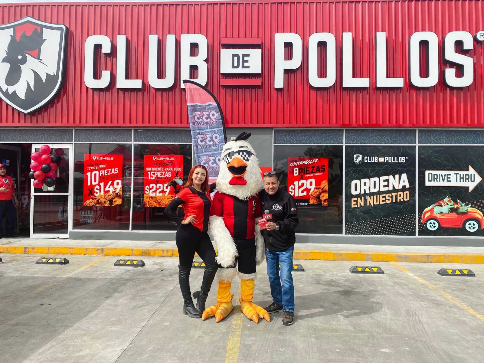 Club de Pollos Santa Engracia image 1