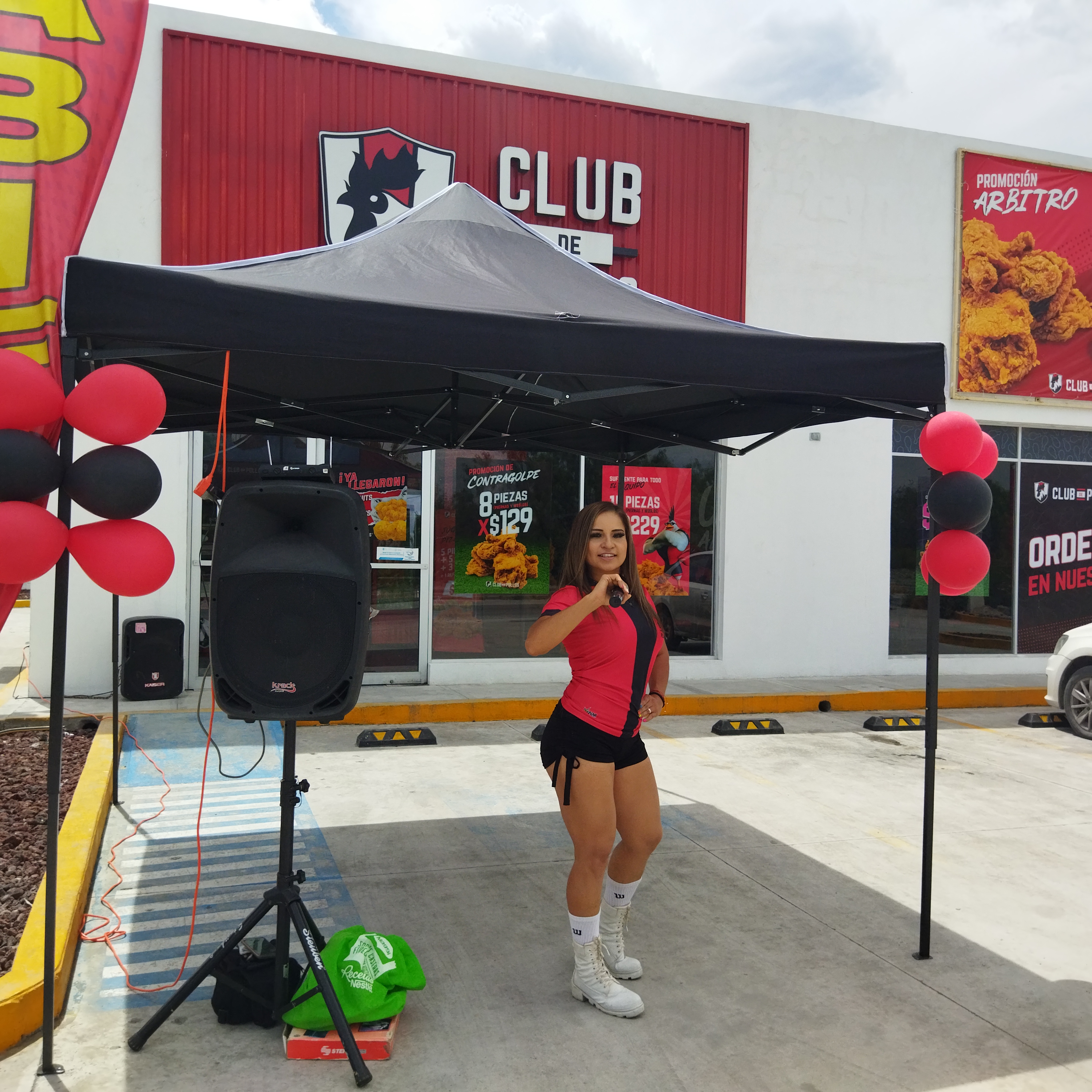 Club de Pollos Santa Engracia image 7