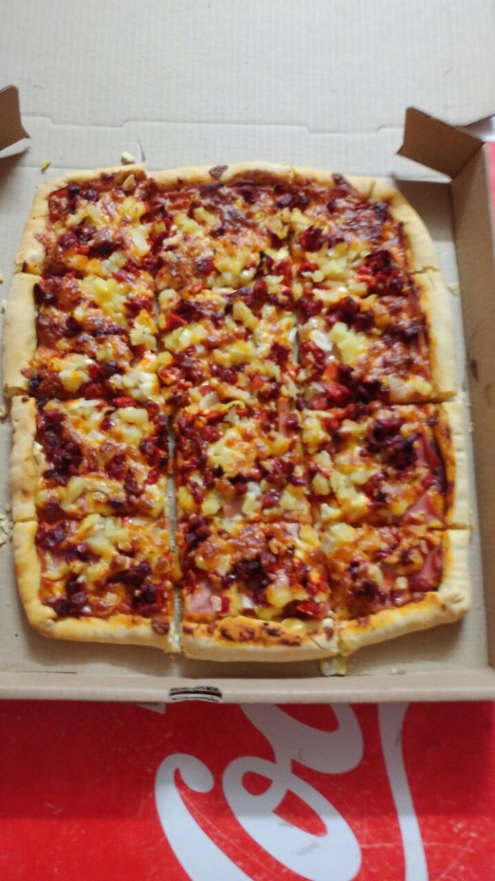 Pizzeria La Favorita De Oxcum image 3