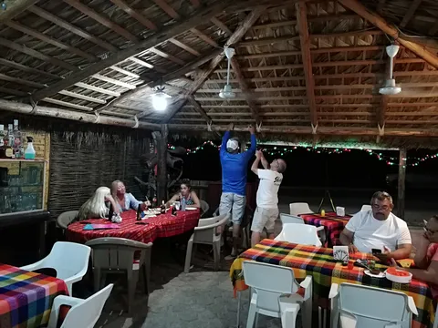 Restaurat Los primos LB image 1