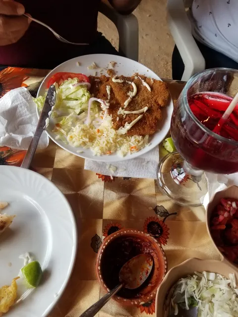 Restaurat Los primos LB image 5