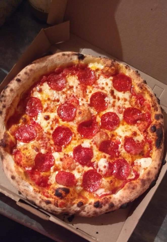 Chinos's pizzas image 6