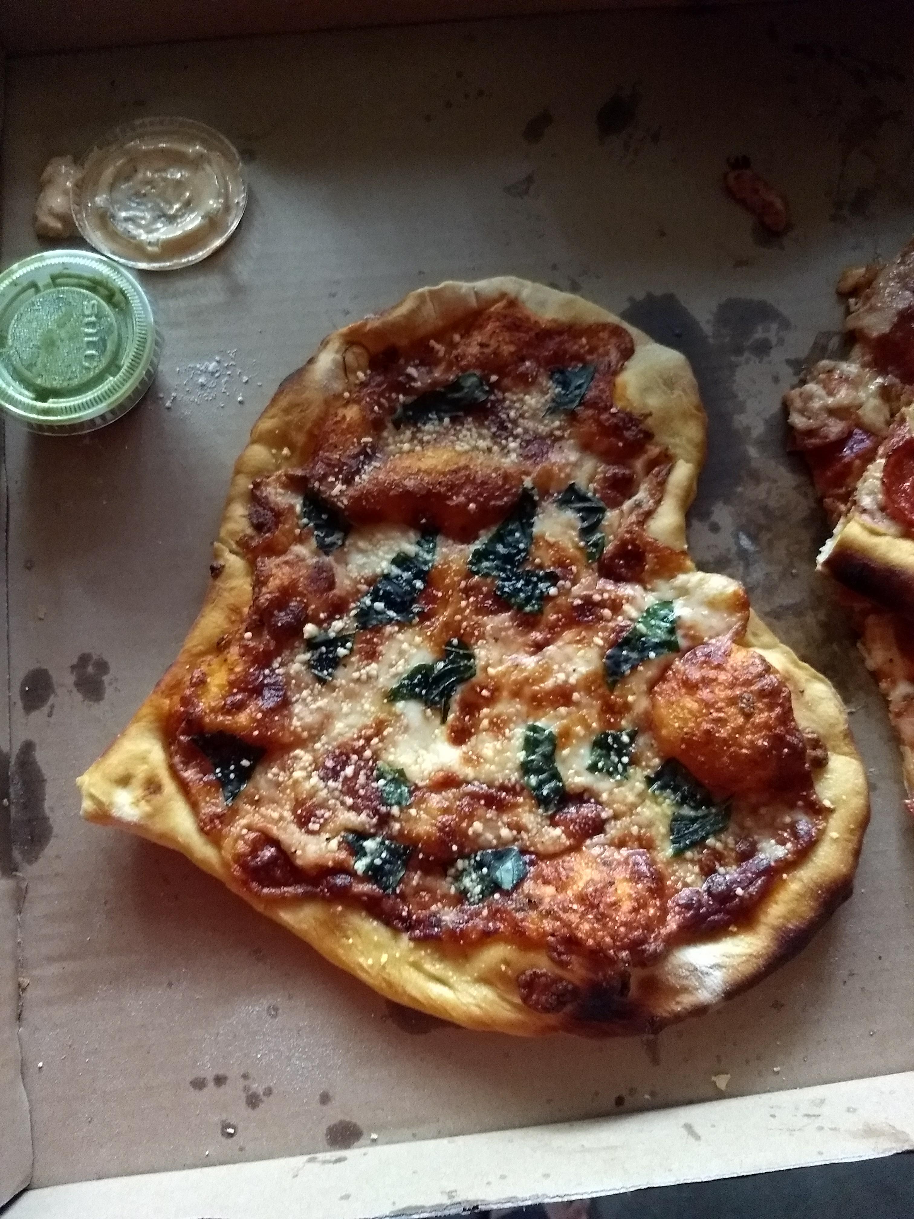 Chinos's pizzas image 10