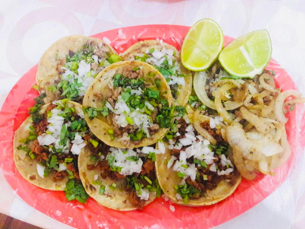 Taquería "Taco-Lú" image 8