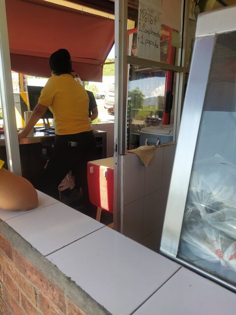 Pollo Feliz Express image 8